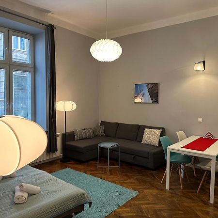 Perfect Place To Stay In Krakow City Center 36M2 W3 Exterior photo